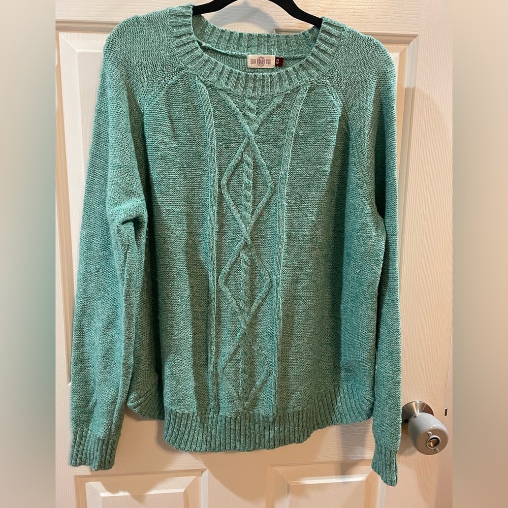 Plus size 2x Women's Green Sweater